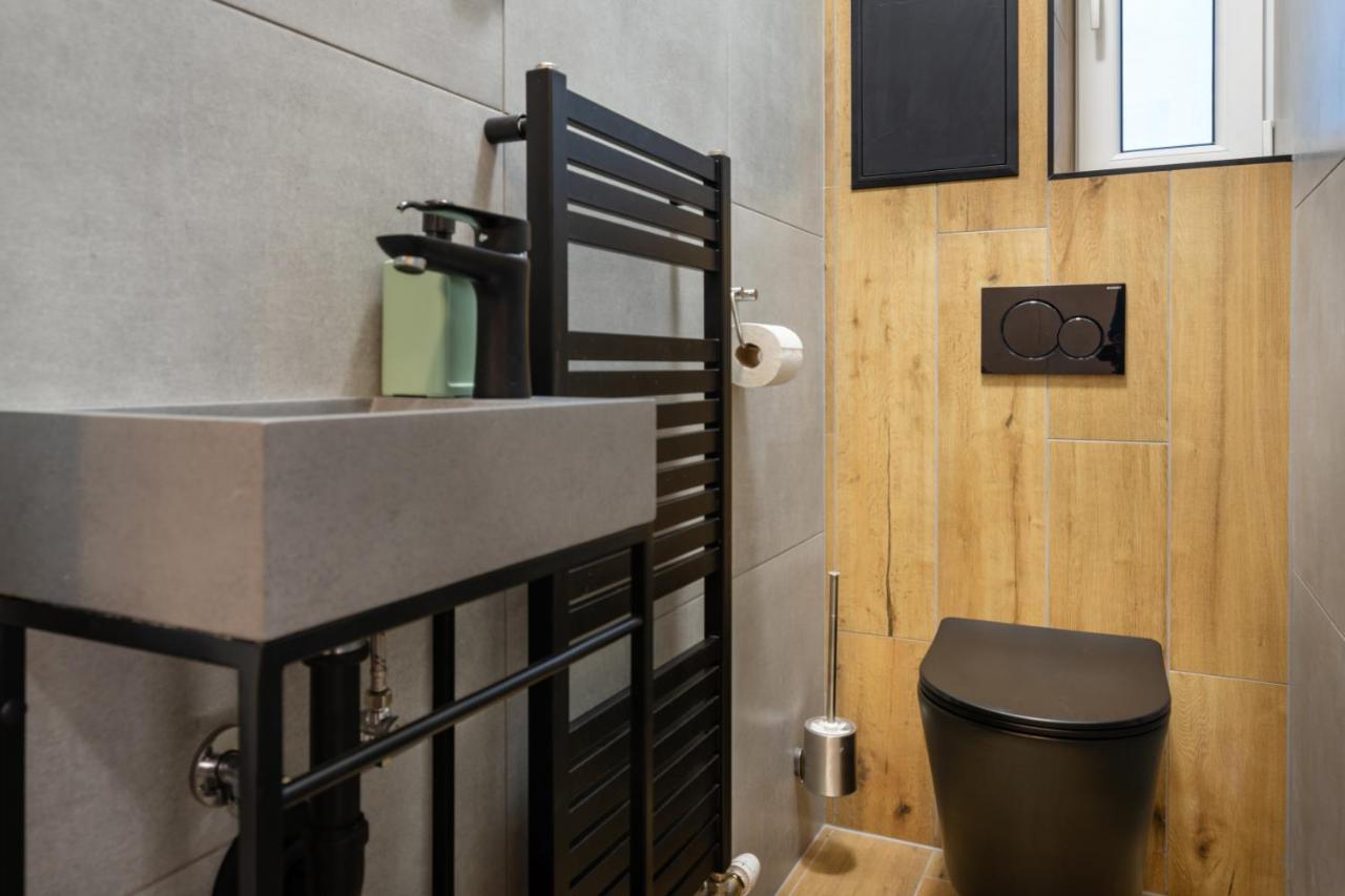 Apartman Lm Liptovský Mikuláš Exteriör bild
