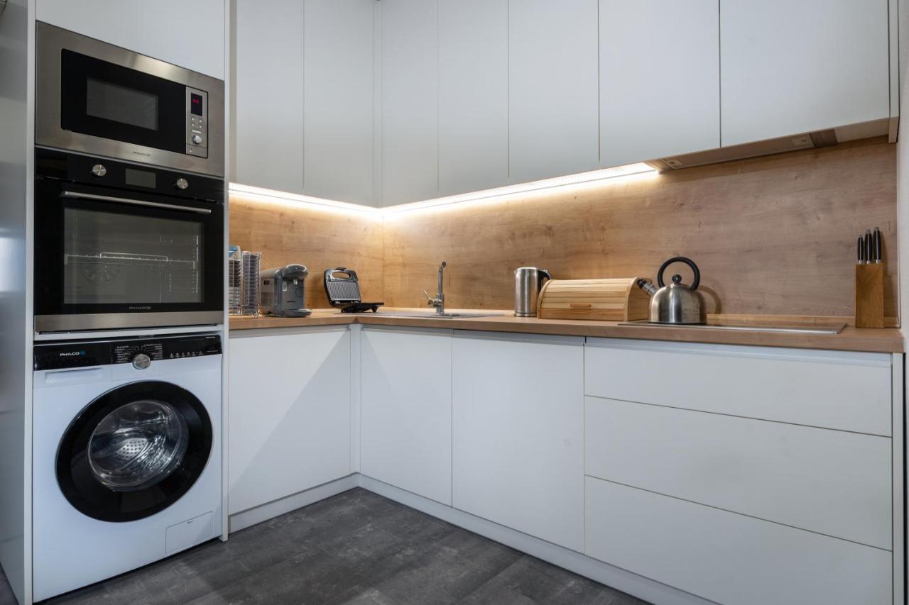 Apartman Lm Liptovský Mikuláš Exteriör bild
